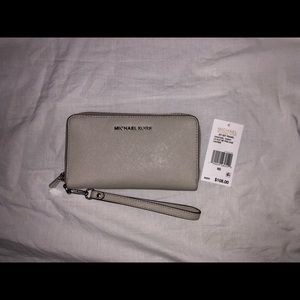 Michael Kors Wristlet Wallet